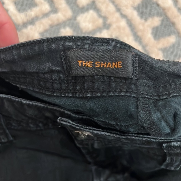 Women’s Genetic Black Skinny Jean - Picture 3 of 5